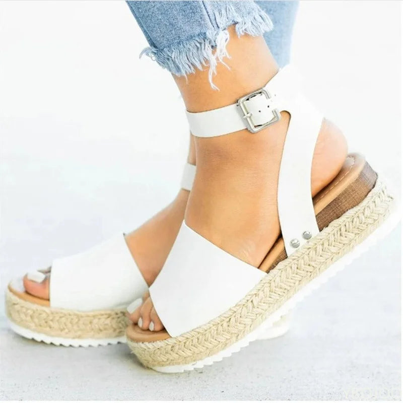 Retro Lightweight Sandals