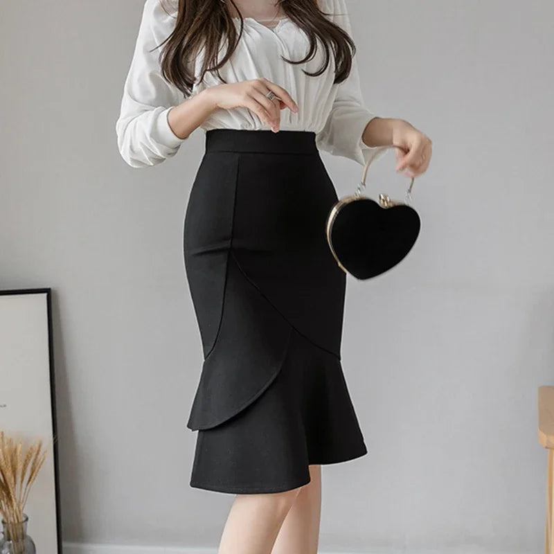 Elastic Asymmetrical Skirt